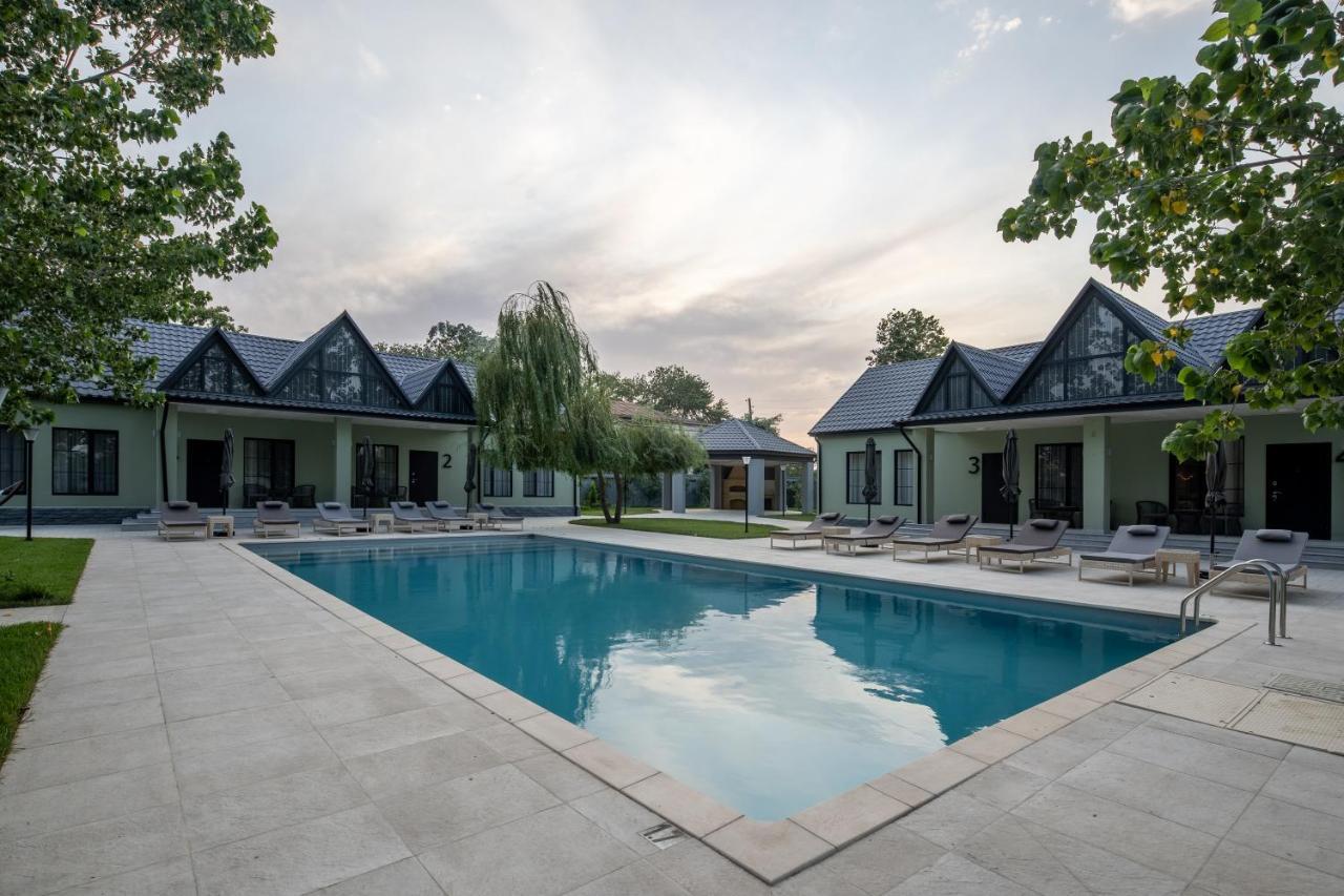 Lazy Seal Holiday Cottages Nabran Muqtedir Buitenkant foto